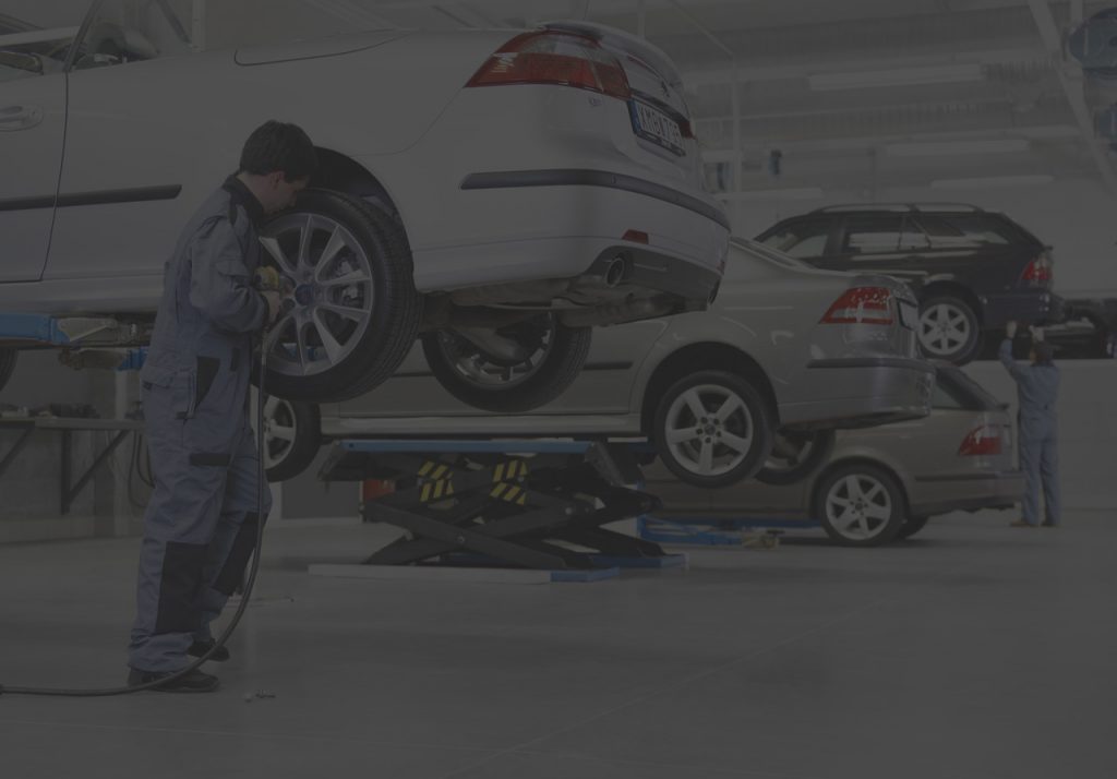 Car service of a Saab